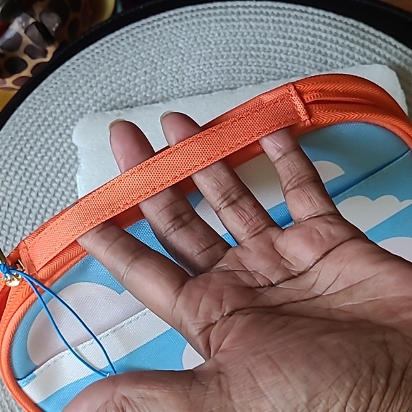 Ban.do Mobile Desk Pouch - Picture 10 of 11